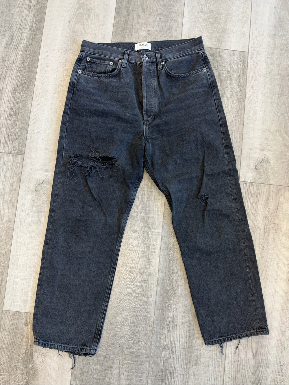 Agolde 90s Cropped Black Distressed Jeans